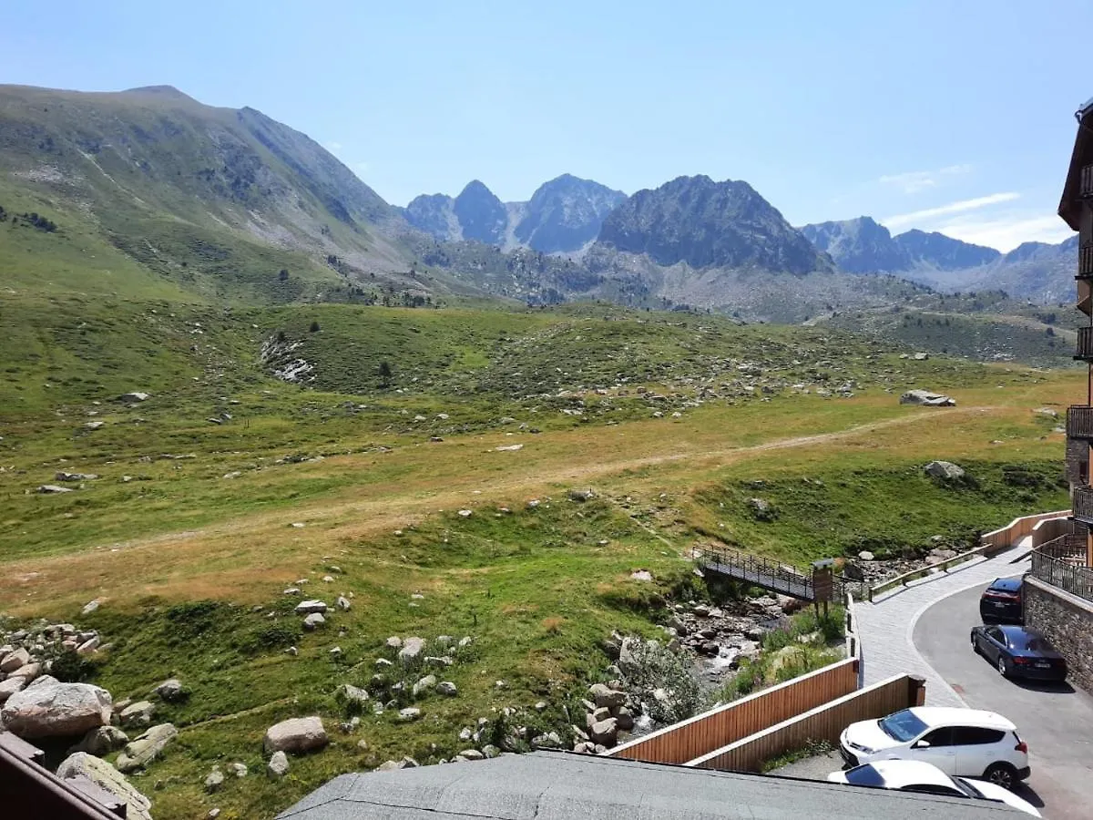 Altissim Grizzly Apartment Pas De La Casa Andorra